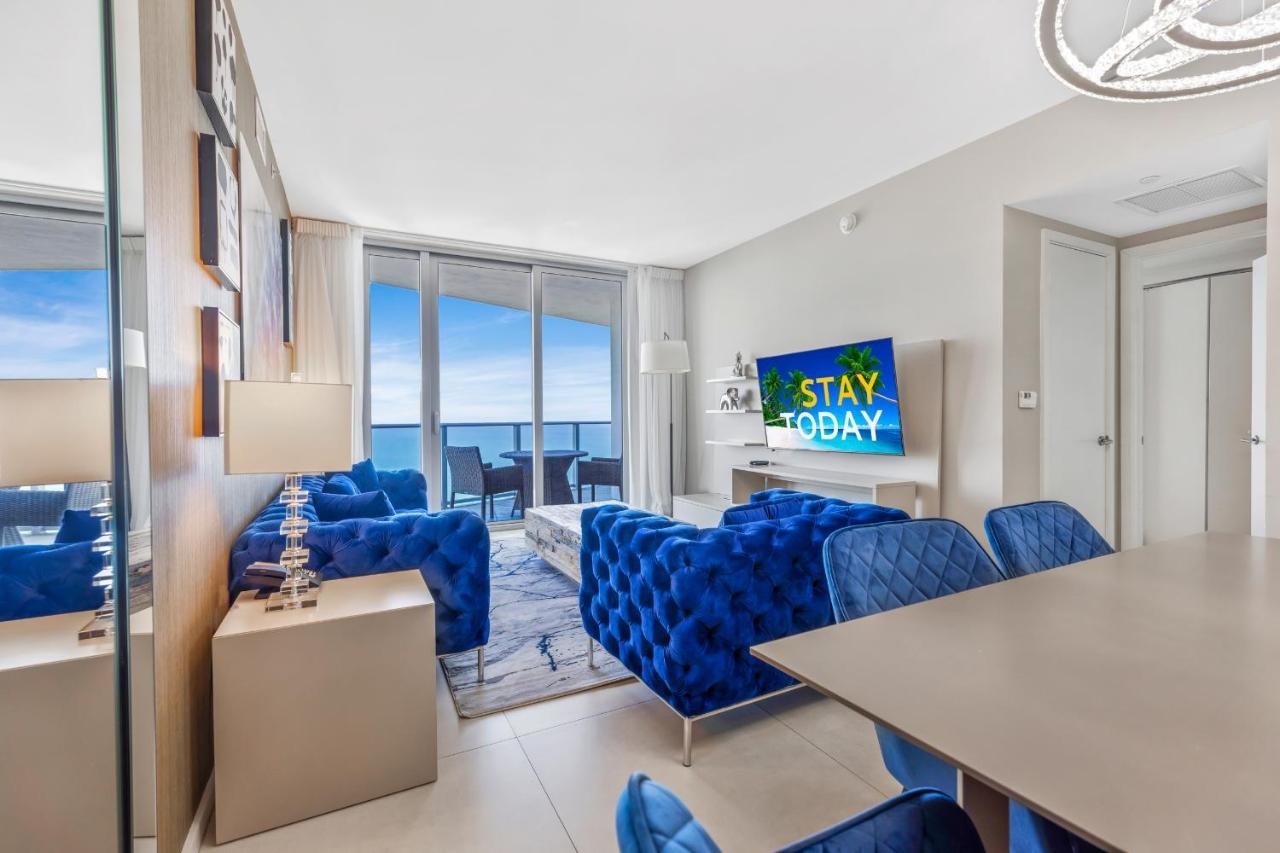 The Ultimate Resort - Beachfront 2 Bedroom Apartment With Direct Ocean View, Rooftop Pool, Hot Tub And Gym 할리우드 외부 사진