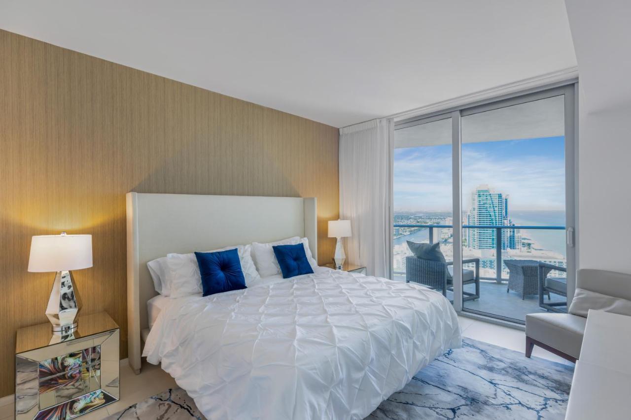 The Ultimate Resort - Beachfront 2 Bedroom Apartment With Direct Ocean View, Rooftop Pool, Hot Tub And Gym 할리우드 외부 사진